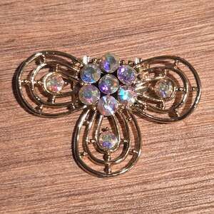 Vintage Tip Toe Signed Rhinestone Shoe Sweater Clip Flower Clover Clasp